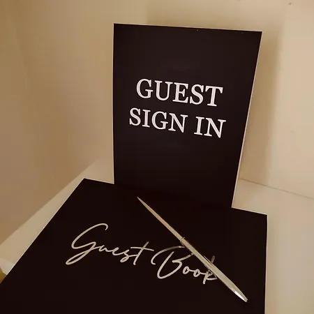 Апартаменти Dandelion Stazione Fs В'яреджо