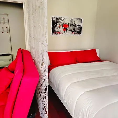 Dandelion Stazione Fs Апартаменти В'яреджо