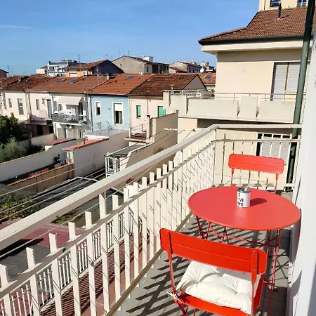 Appartamento Dandelion Stazione Fs *