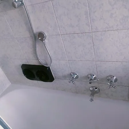 Dandelion Stazione Fs * Viareggio