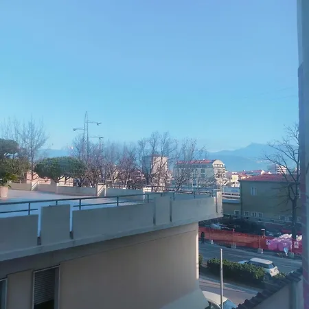 Appartamento Dandelion Stazione Fs *