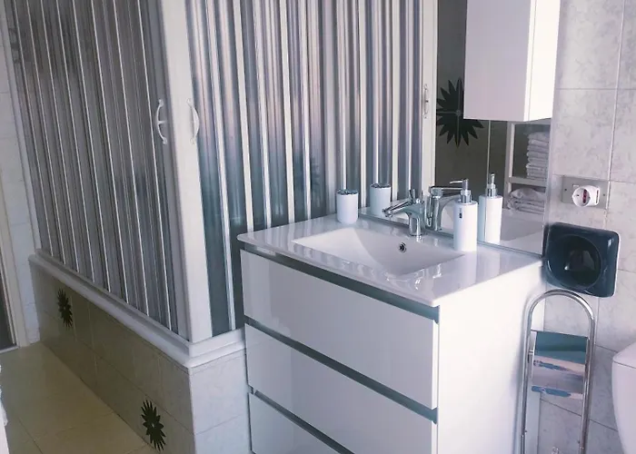 Апартаменты Dandelion Stazione Fs Виареджо