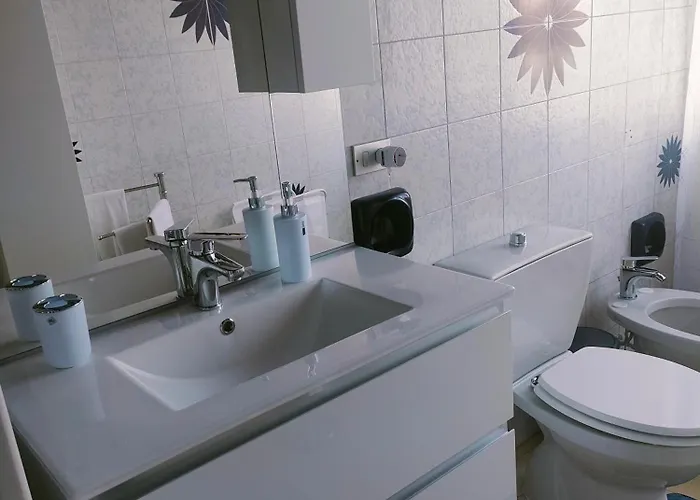 Dandelion Stazione Fs Апартаменты Виареджо