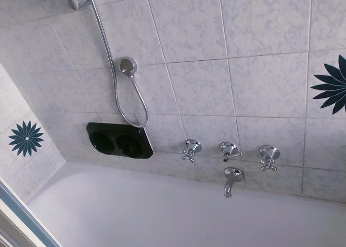 Dandelion Stazione Fs * В'яреджо